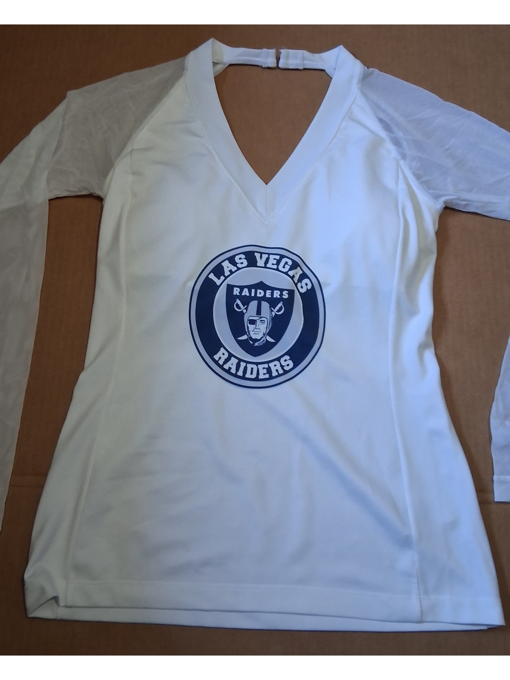 Las Vegas Raiders Women's White V-Neck Mesh Sleeve Top